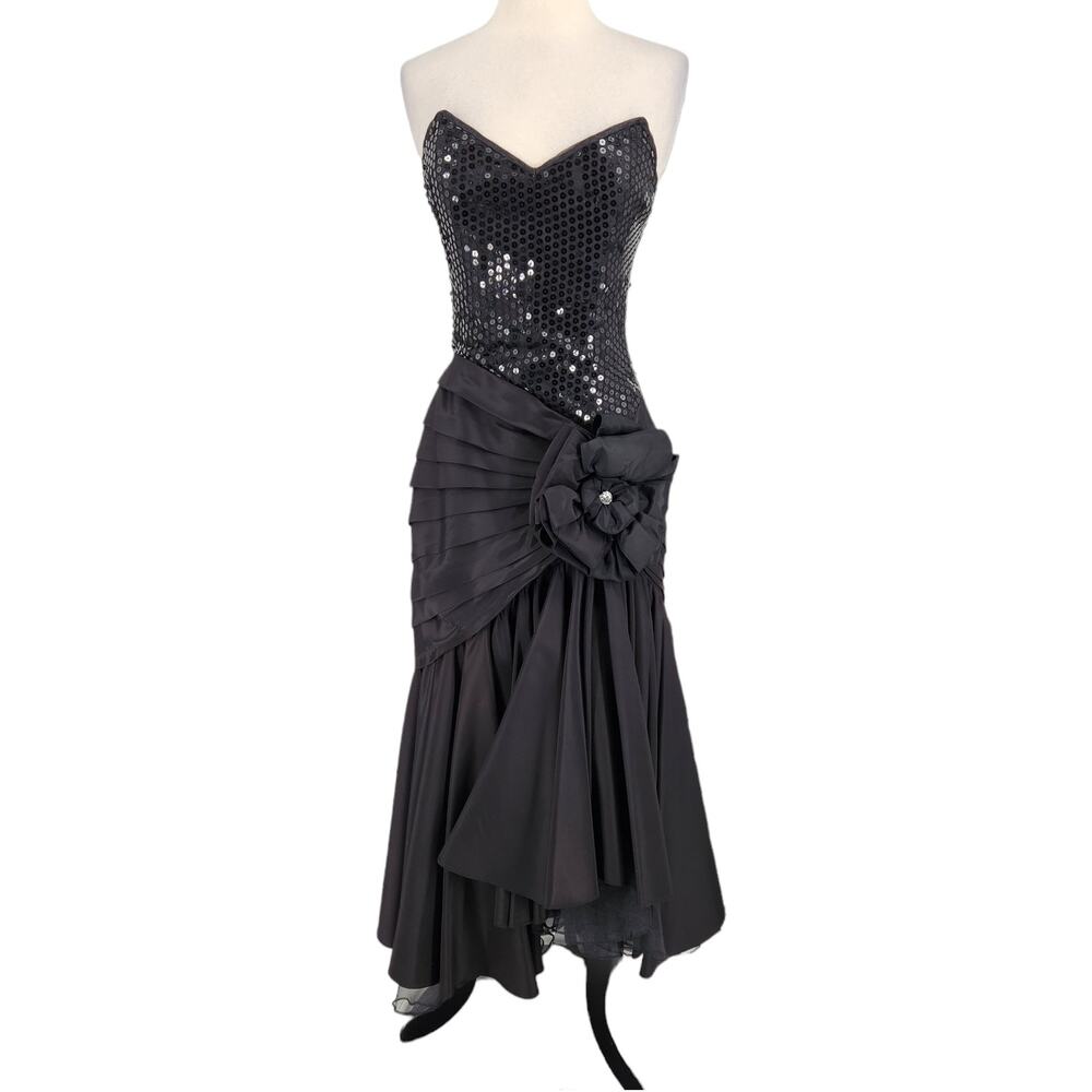 Vintage 80s Lillie Rubin Black Strapless Gown with 3D Flower Fishtail Hem